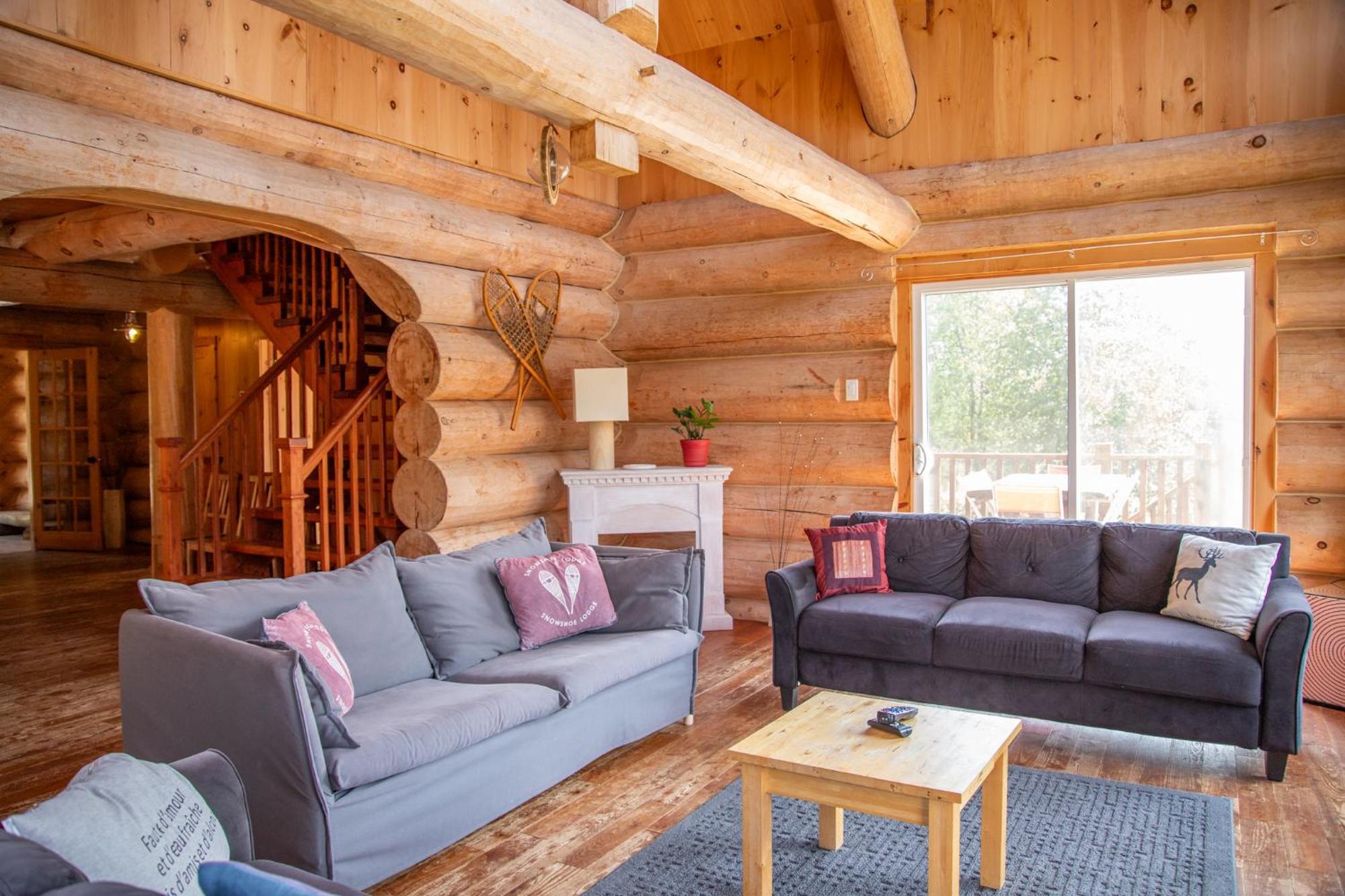 Auberge Couleurs De France Lac-Simon المظهر الخارجي الصورة