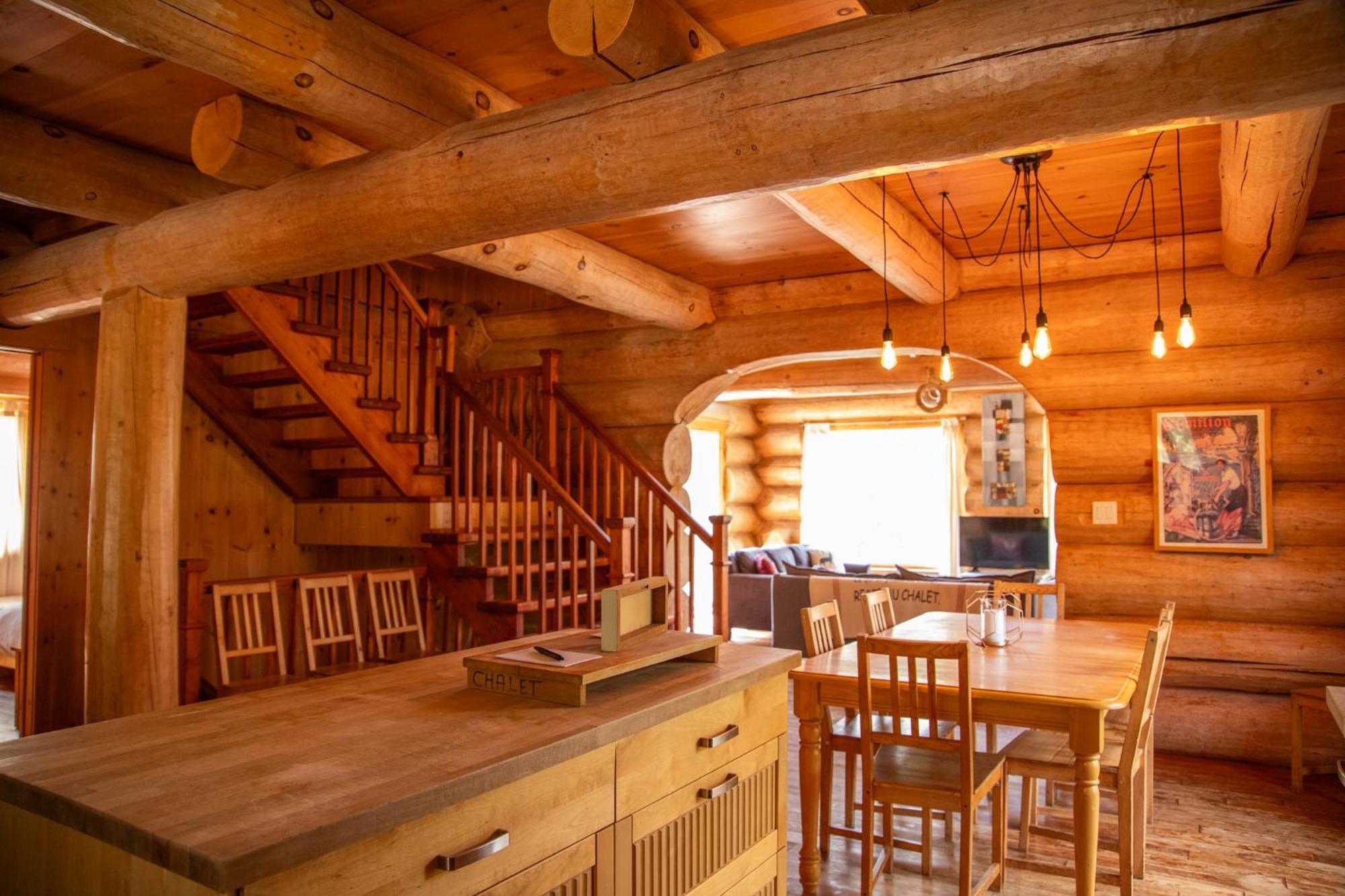 Auberge Couleurs De France Lac-Simon المظهر الخارجي الصورة